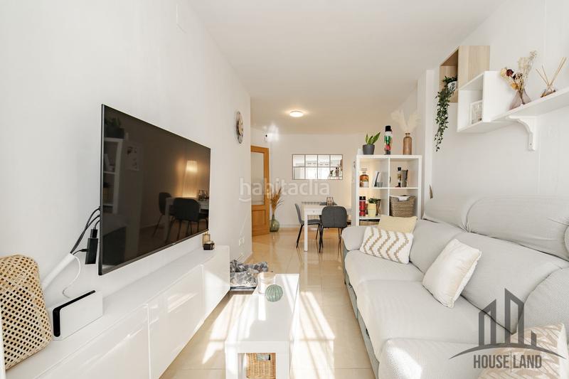 Foto c4c3f15e-c4c8-4bc6-8f73-5bfe0792244e. Piso en Casar (El)