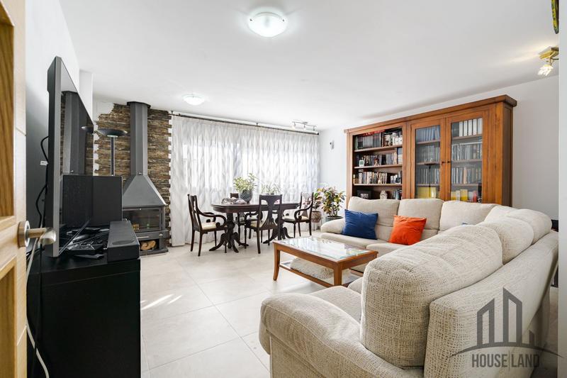 Foto f84c1562-ec90-42cd-ad41-33a43179373b. Casa a schiera con riscaldamento in Valdepiélagos