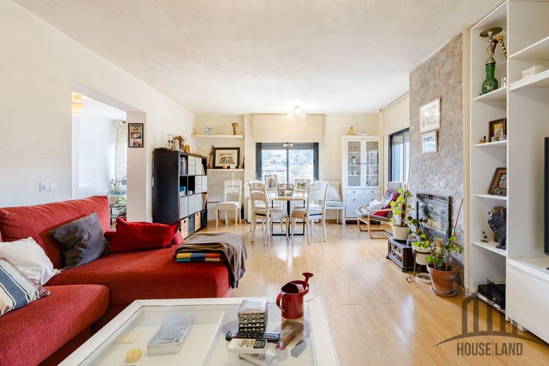 Foto 518c8b52-6866-4330-bf24-ccbdcf92a0e1. Maison avec chauffage dans Casar (El)