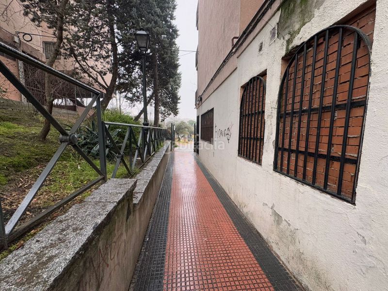 Foto 725780f4-0ff8-4def-afae-916d9b2db45f. Local comercial a Algete centro Algete