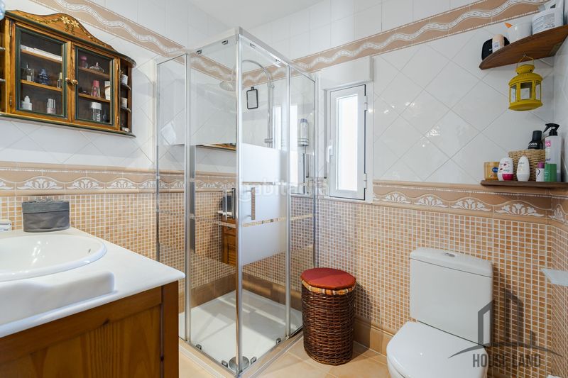 Foto f4c5df9e-8207-47ae-8b7c-9dd63359e159. Flat with heating in Ribatejada