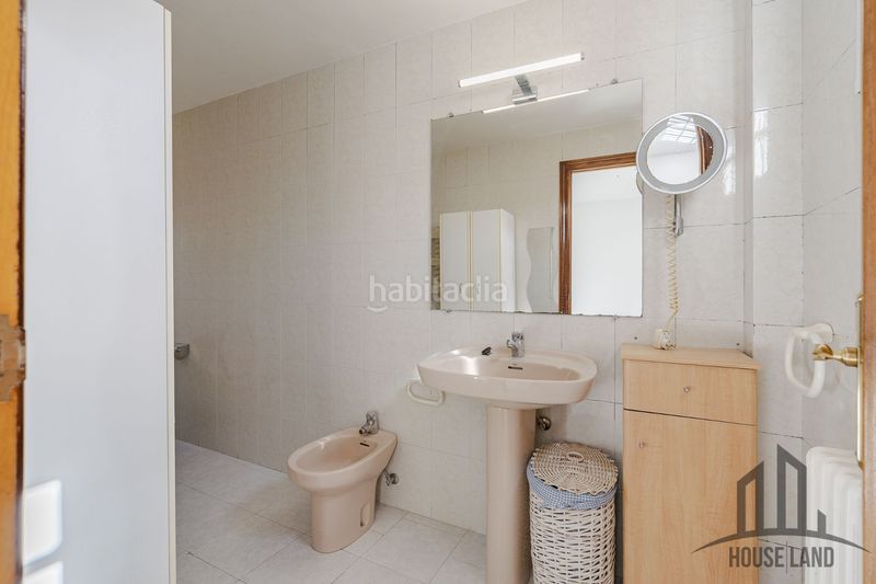 Foto 2582afda-707c-455d-a64c-47c98cc4d871. Casa amb calefacció a Algete centro Algete