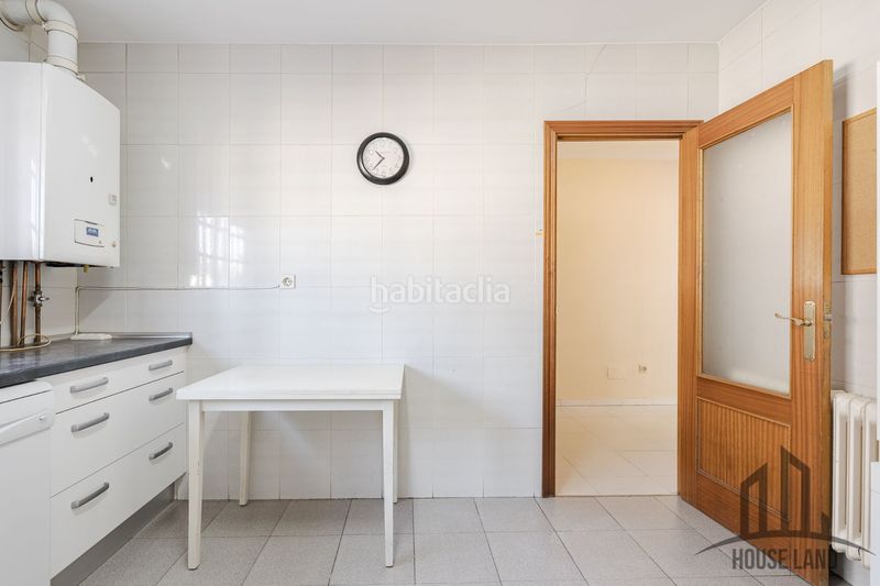 Foto 3814430a-95f4-484c-81e5-05a9dd818a25. Casa amb calefacció a Algete centro Algete