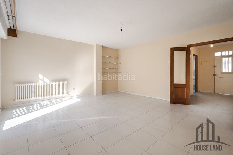 Foto 53e8d57f-f856-4d39-8bc0-a7074e18e98b. Casa amb calefacció a Algete centro Algete