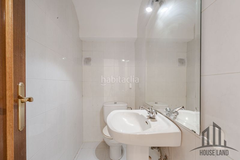 Foto b54bf389-d3ff-4c6d-8a8c-639d1f1c8184. Casa amb calefacció a Algete centro Algete