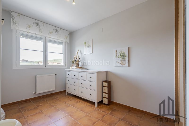 Foto 588541cb-59d0-4a48-8836-b63aacd470e3. Maison avec chauffage dans Casar (El)