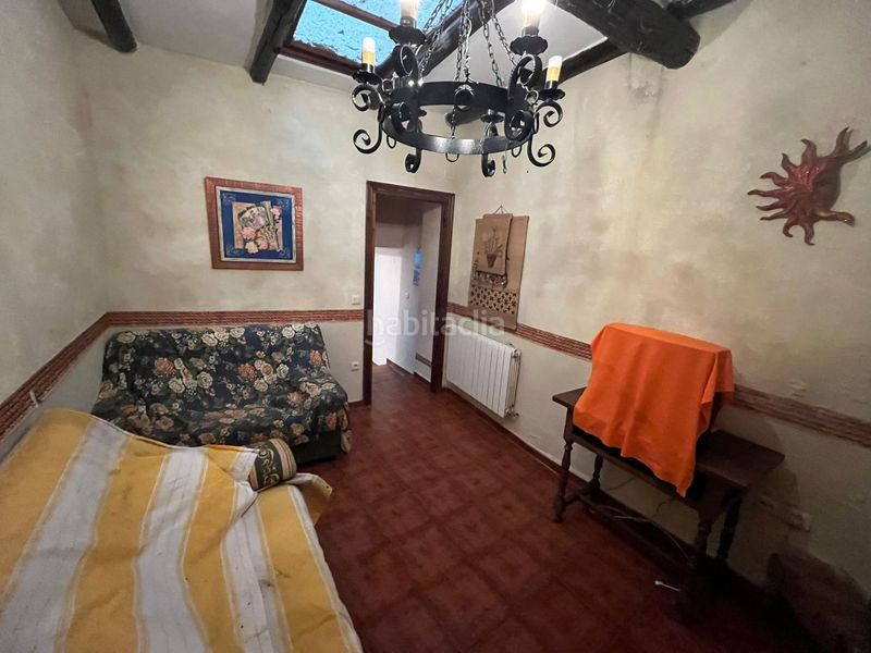 Foto a8682cc0-3647-4539-885e-db94cdf17667. Casale con riscaldamento in Cañamero