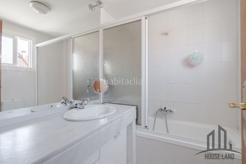 Foto ec6181ca-aba1-4810-8c63-cc51d364628e. Casa adosada en Algete centro Algete