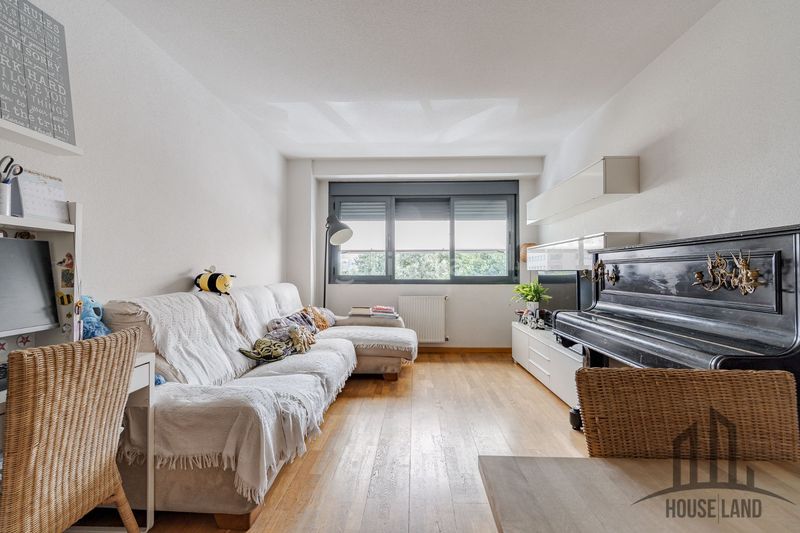 Foto 48ea0f71-5abf-4b18-8be3-c25d2555ef17. Piso en Las Tablas Madrid