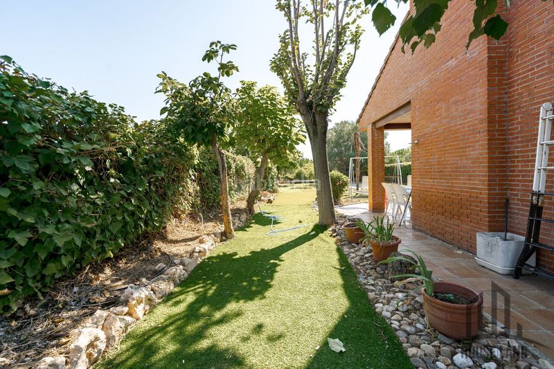 Foto 395b8ff3-1066-4ee2-8223-209a552c6a95. Casa amb calefacció piscina a Valdeolmos - Alalpardo