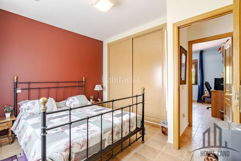 Foto 14eef300-605a-4426-8c18-70695a516a79. Casa venta en exclusica con houseland servicios inmobiliarios en Casar (El)