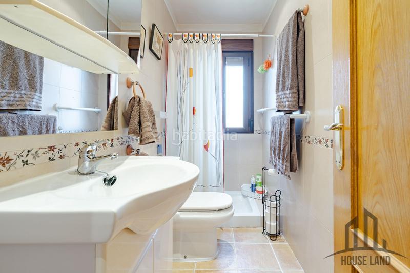 Foto ab5bc7c2-bb22-49b9-b352-97bc517c557d. Casa venta en exclusica con houseland servicios inmobiliarios en Casar (El)