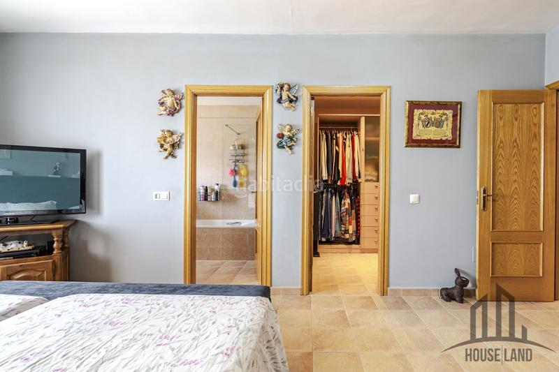 Foto acdf1cc0-4edb-4ca2-bbde-6e5961975c45. Casa venta en exclusica con houseland servicios inmobiliarios en Casar (El)
