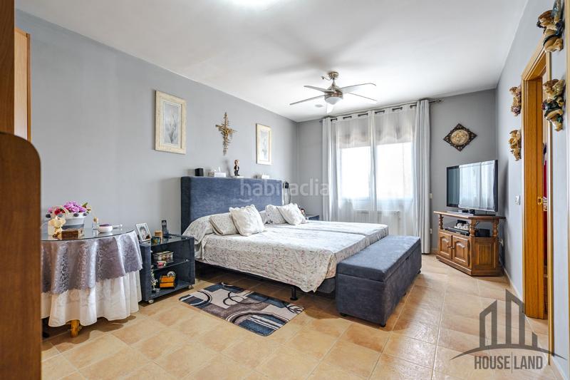 Foto c2243e70-b845-496f-bc75-4e3cfc651c81. Casa venta en exclusica con houseland servicios inmobiliarios en Casar (El)