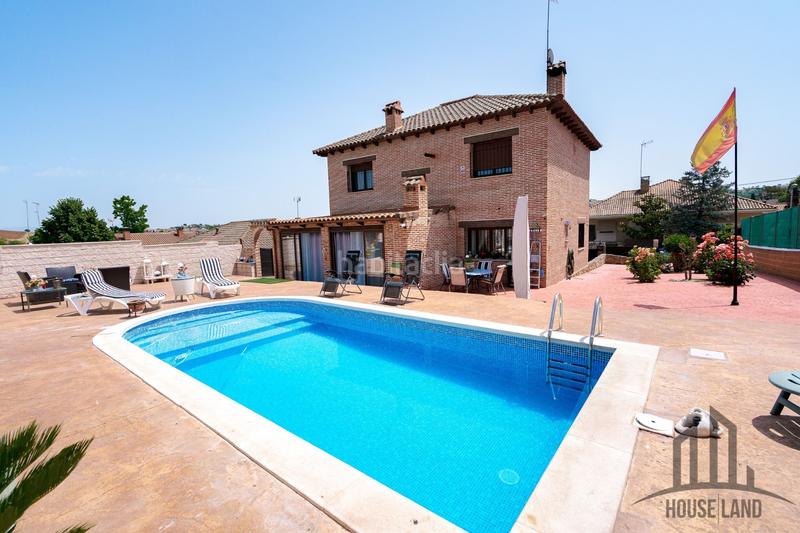 Foto ca6cd53f-15e8-49fa-9f9b-4fb3108bc8c9. Casa venta en exclusica con houseland servicios inmobiliarios en Casar (El)
