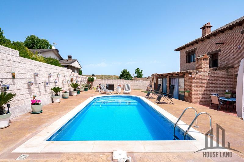 Foto e4a134fa-20a1-416b-acf3-a2abd607b453. Casa venta en exclusica con houseland servicios inmobiliarios en Casar (El)