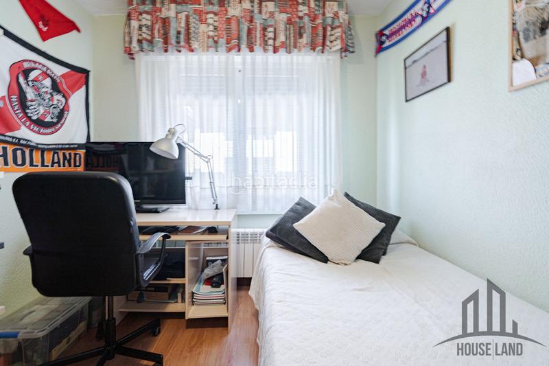 Foto 1bc7bf96-7b66-49b6-a6d2-ced9adfb6f17. Pis amb calefacció piscina a Algete centro Algete