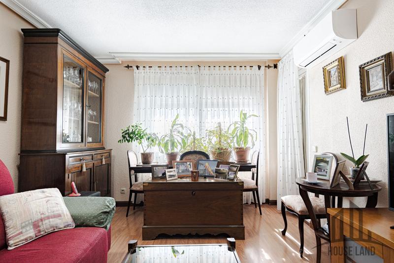 Foto 611f874d-0a27-46d2-b72d-074c8add9a8a. Pis amb calefacció piscina a Algete centro Algete