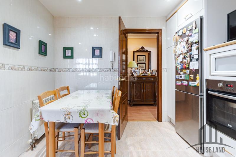 Foto a1294637-e9f4-4467-a865-79d5f5174974. Pis amb calefacció piscina a Algete centro Algete