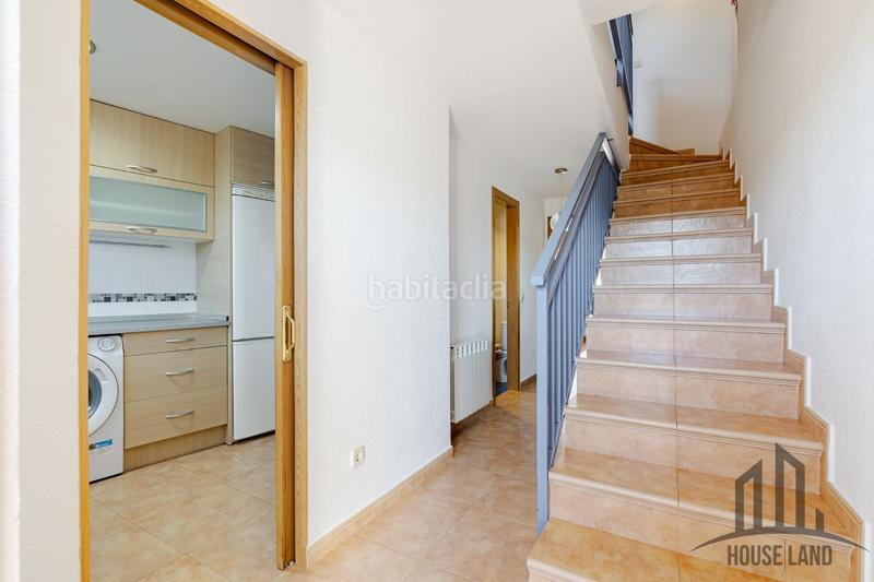 Foto 195c3373-81e3-4408-a3bc-a993ee1621f4. Dúplex amb calefacció a Valdetorres de Jarama