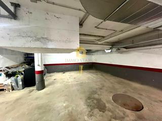 Autoparkplatz  Camí del cementiri. Se venden plazas de parking subterráneas en roses  16.000 cada u