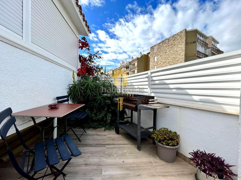 Foto 5013d745-6fa3-417a-bcf2-cb60f42bb9e0. Casa adosada  de 3 habitaciones totalmente reformada! en Roses