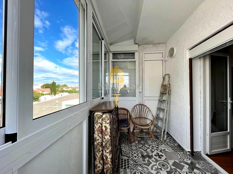 Foto 652b1bfd-754b-4f85-8add-4e0715930244. Casa adosada  de 3 habitaciones totalmente reformada! en Roses