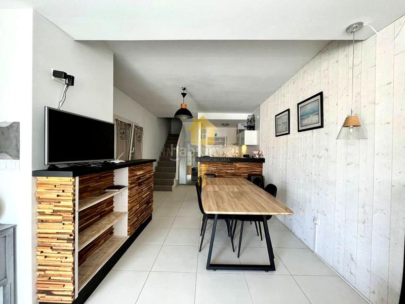 Foto 725bb631-9209-481b-a753-563707d68b34. Casa adosada  de 3 habitaciones totalmente reformada! en Roses