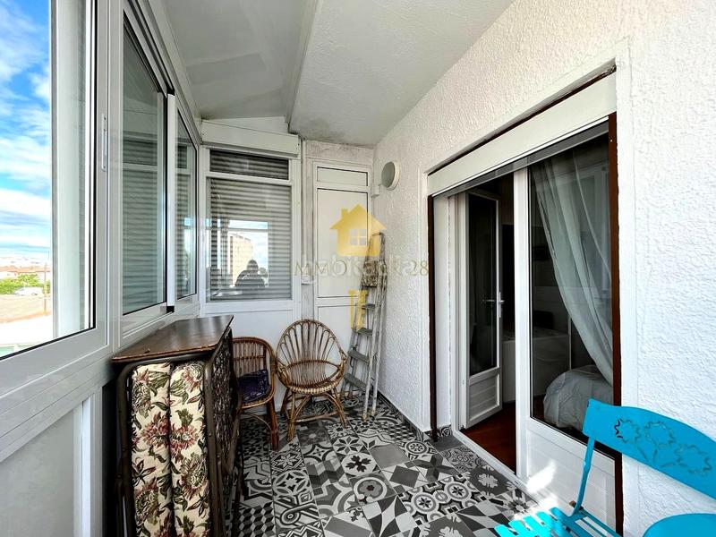 Foto 77178b15-41f1-4af7-8758-c4dcbe3ccb79. Casa adosada  de 3 habitaciones totalmente reformada! en Roses