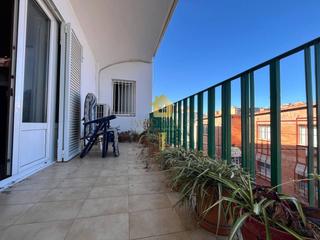 Pis  Carrer anicet de pagès. Apartamento de 4 habitaciones en el centro de figueres
