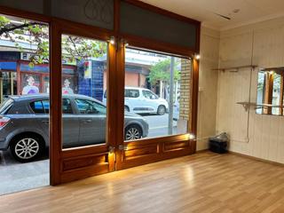 Location Local commercial  Carrer del puig rom. Local en alquiler en centro de roses