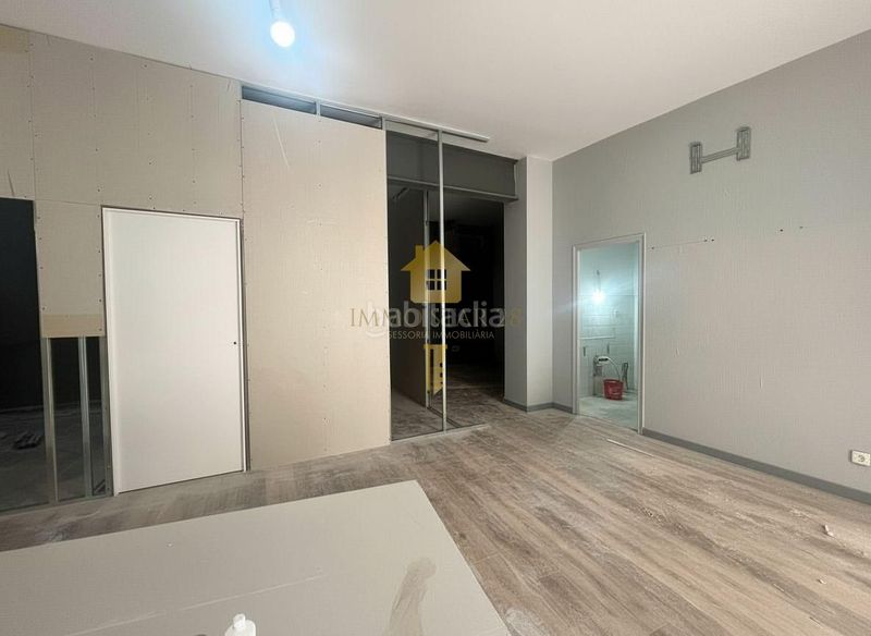 Foto dd8c6918-c41f-4ba2-83cc-eed919f45bad. Lloguer local comercial a Centre Roses