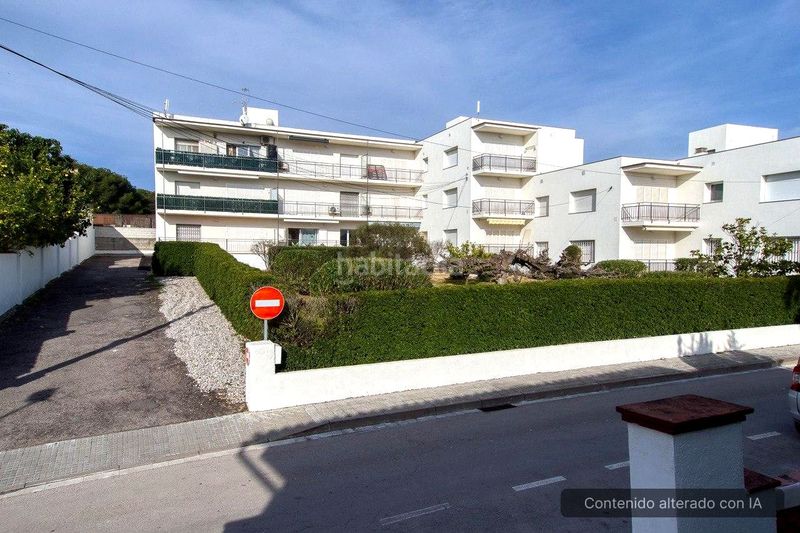 Foto 3c79f462-4c86-4e56-a916-ebca59d8999d. Planta baixa amb aparcament a Nord Roses