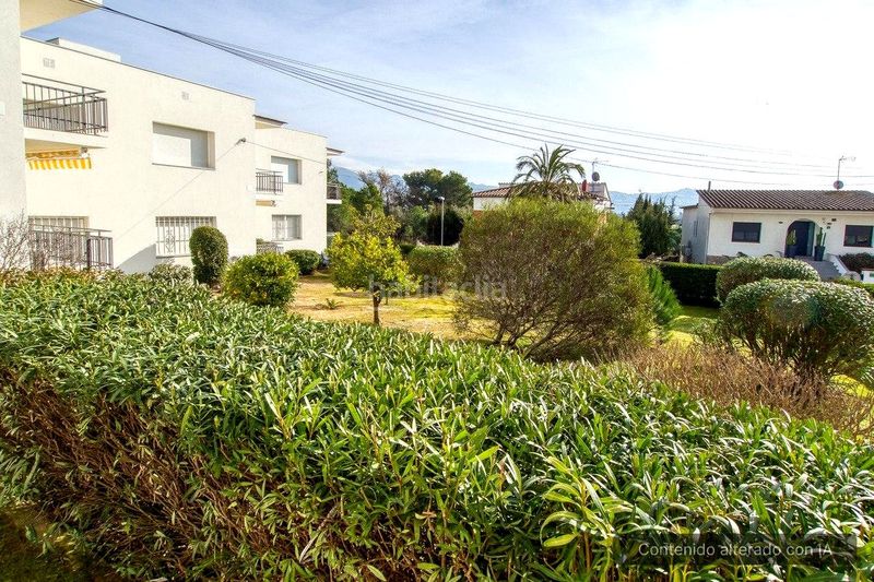 Foto 44e0109d-3cec-434b-9d8e-7999f66fc2cf. Planta baixa amb aparcament a Nord Roses