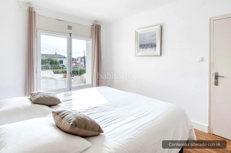 Foto ad512192-0270-426a-900b-307086f641c8. Planta baixa amb aparcament a Nord Roses