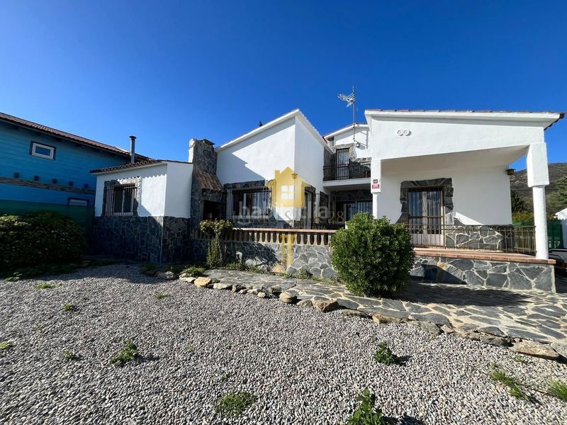 Foto 1f701bf0-a453-41b8-91ab-3ce6589f0999. Casa amb aparcament a Nord Roses