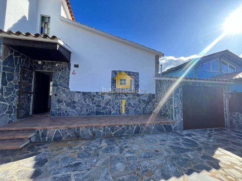 Foto 2dc0f9fe-b053-4906-904d-bc2330bfc174. Casa amb aparcament a Nord Roses