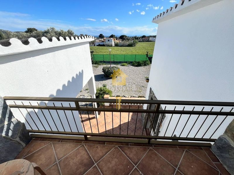 Foto 325ba659-17f8-4652-a9cc-ebbec0dbbedb. Casa amb aparcament a Nord Roses