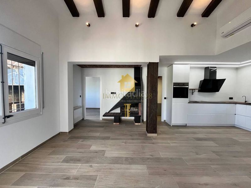 Foto 40401e70-2530-4e66-94a2-6f75582167b5. Casa amb aparcament a Nord Roses