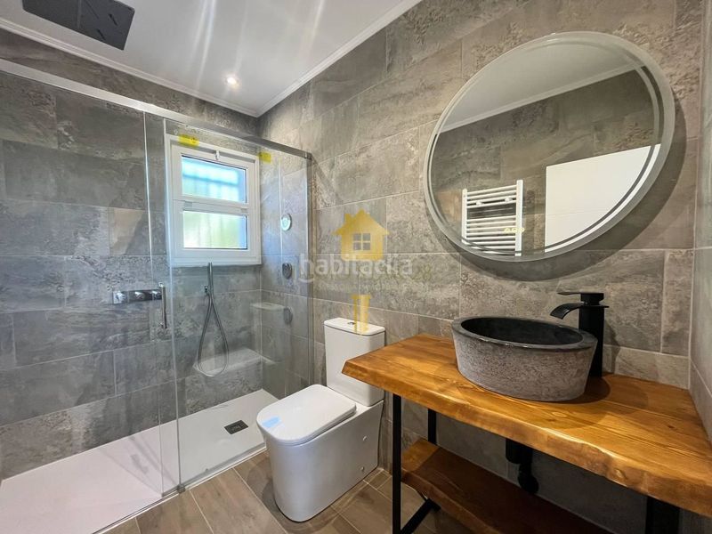 Foto 5ab76500-f4f9-48be-94b4-a0da2bab2746. Casa amb aparcament a Nord Roses