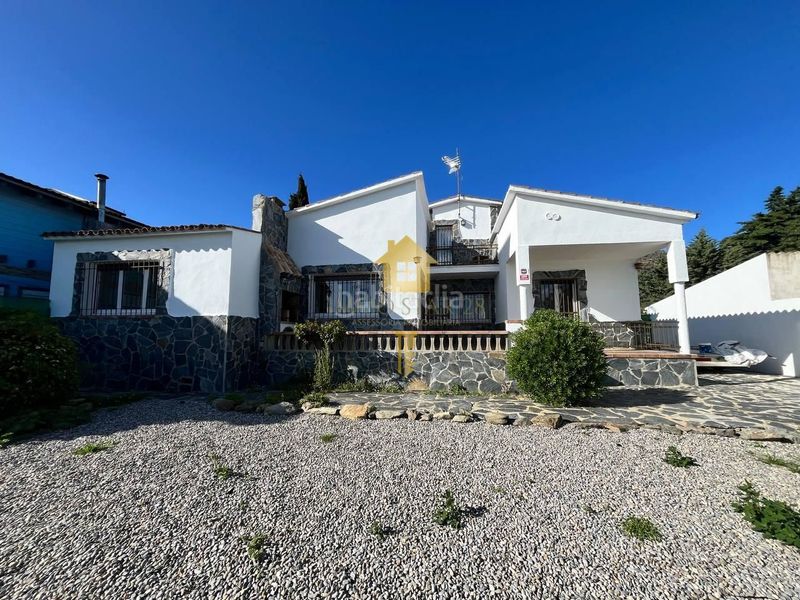 Foto 645d4d38-2813-41f6-bcdf-5930fae87e1d. Casa amb aparcament a Nord Roses