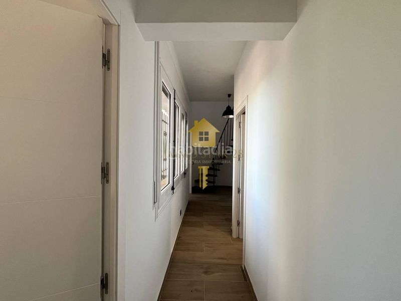 Foto 7c4819aa-5c93-44ab-a23b-2af33552af91. Casa amb aparcament a Nord Roses