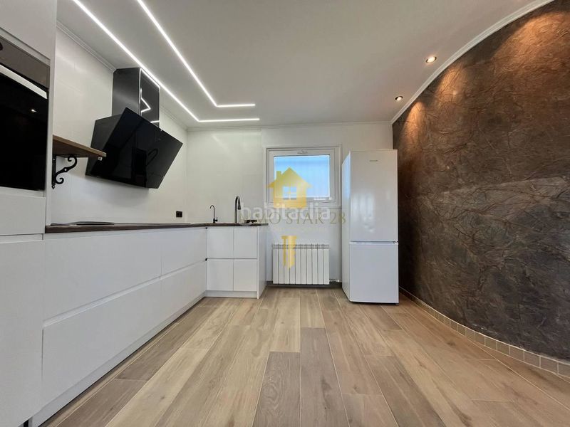 Foto ad4367dc-b1a2-4b97-ab87-efb7eaa33c0e. Casa amb aparcament a Nord Roses