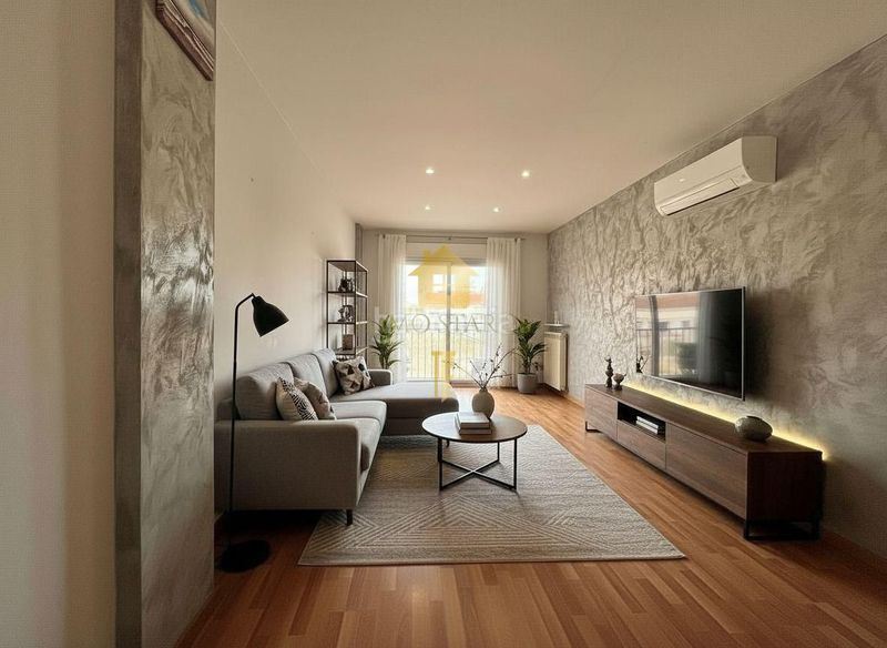 Foto 226cde4b-6677-4b22-ad5e-5d403de7dba4. Dúplex  en venta 3 habitaciones 2 baños parking incluido en Figueres