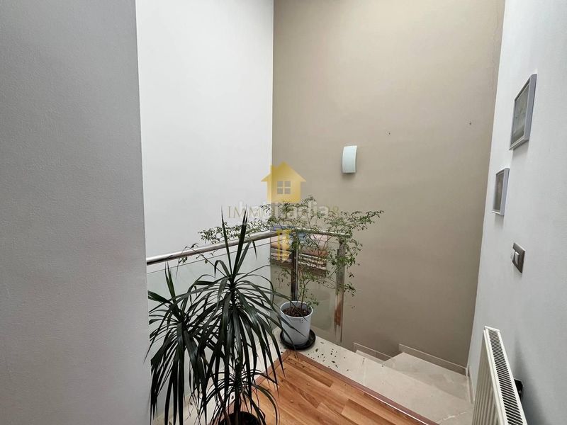 Foto 5aa18195-92e1-477e-90d7-76386b85d7c9. Dúplex  en venta 3 habitaciones 2 baños parking incluido en Figueres