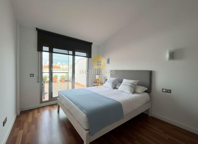 Foto 5d94f06f-a1d6-4918-92fd-0355822c17c7. Dúplex  en venta 3 habitaciones 2 baños parking incluido en Figueres