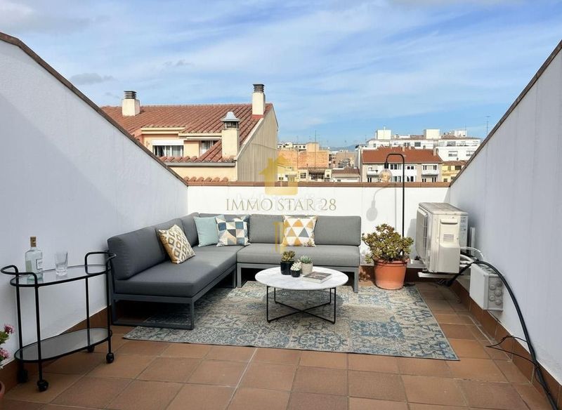 Foto 71a6f329-d5ee-4cd8-8bf7-c4b9c268e99d. Dúplex  en venta 3 habitaciones 2 baños parking incluido en Figueres