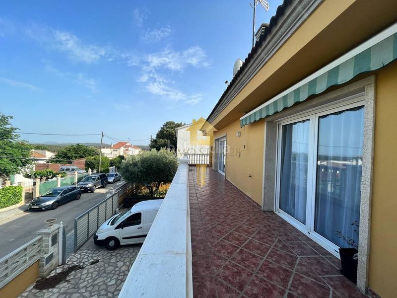 Foto c3fd95a2-68af-4fee-8f74-de31103d1360. Casa amb calefacció aparcament a Sant Miquel de Fluvià