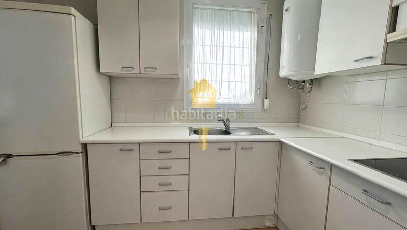 Foto 4f413063-fa50-45b2-b16f-d64381f6de68. Casa adossada a Puig Rom-Canyelles-Almadrava Roses