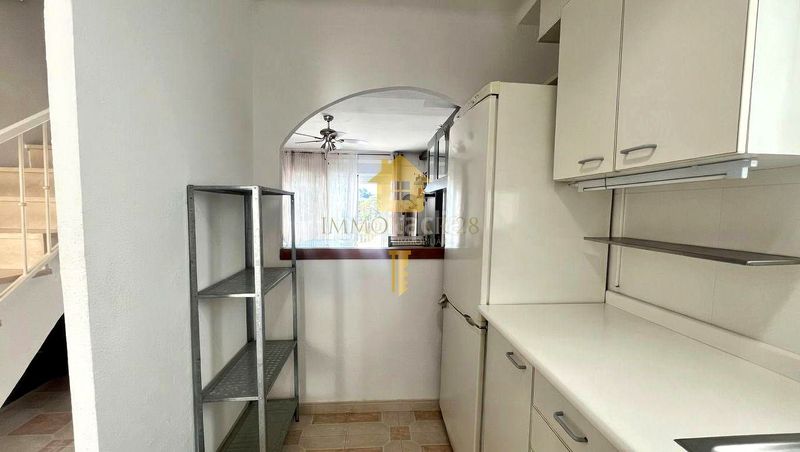Foto fff9bc6c-f036-4dfb-bb3f-2e07d1d44b2a. Casa adossada a Puig Rom-Canyelles-Almadrava Roses